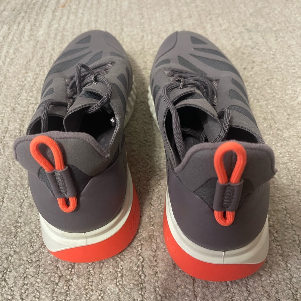 Women’s ECCO Phorene, 7.5, Worn Once, Feel free to price bid